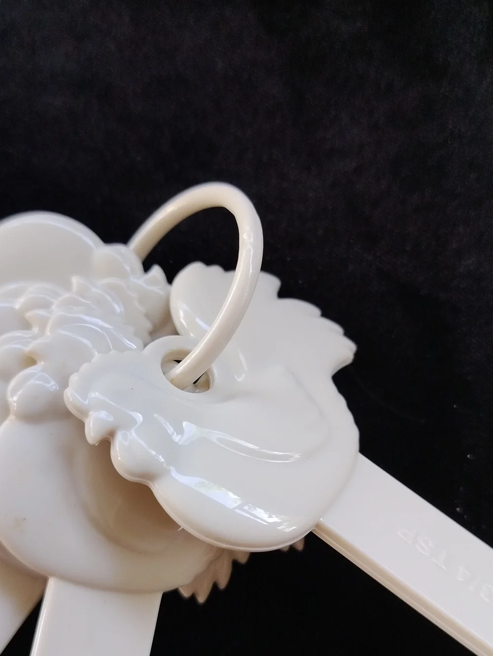 Paula Deen Rooster measuring spoons